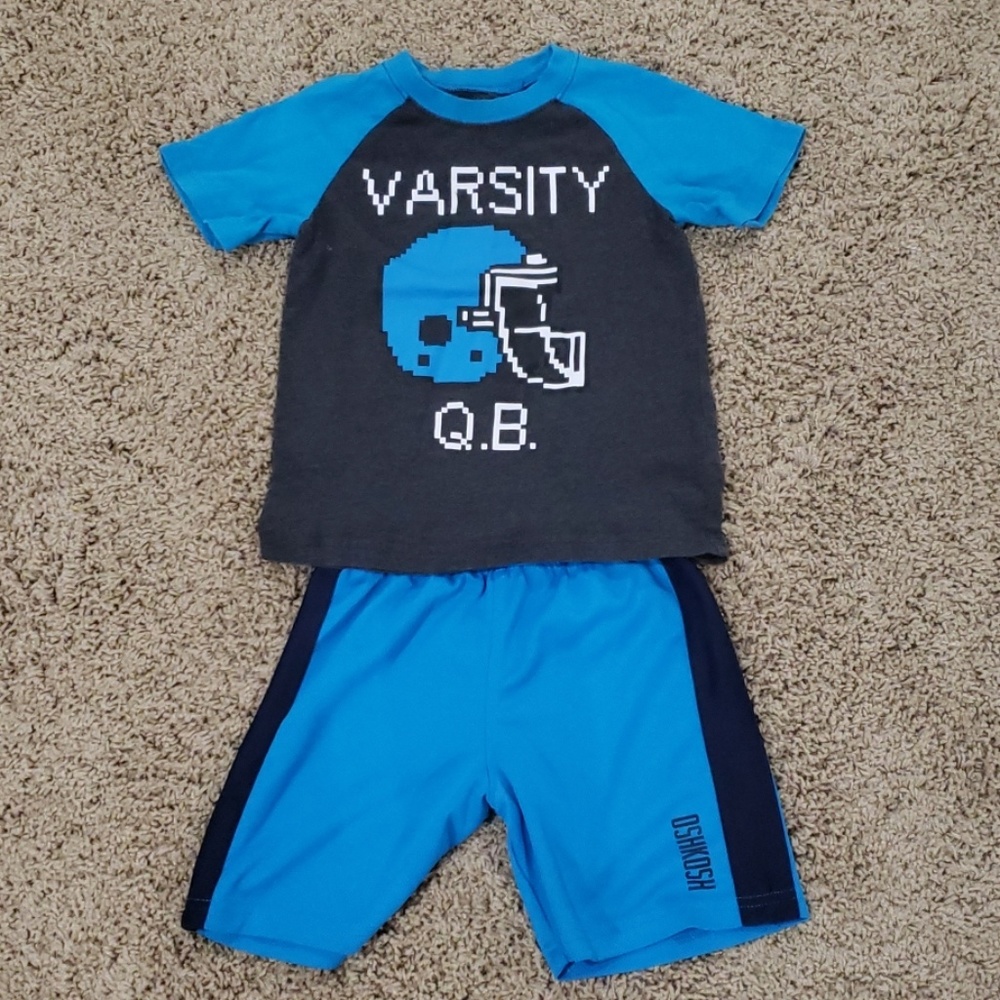 1 shirt and 1 pair of shorts